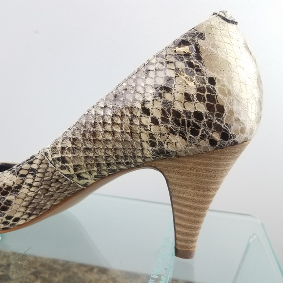 Steve Madden Brown Snakeskin High Heel Pumps 6.5 - Picture 7 of 8